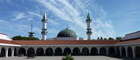 islamska zajednica malmö|Malmö Moskén .